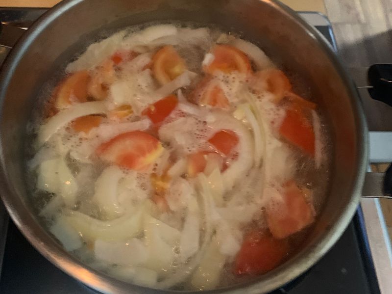 洋蔥蕃茄香菇湯