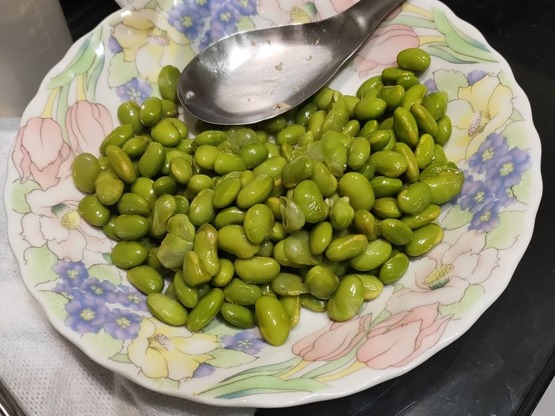蒸毛豆
