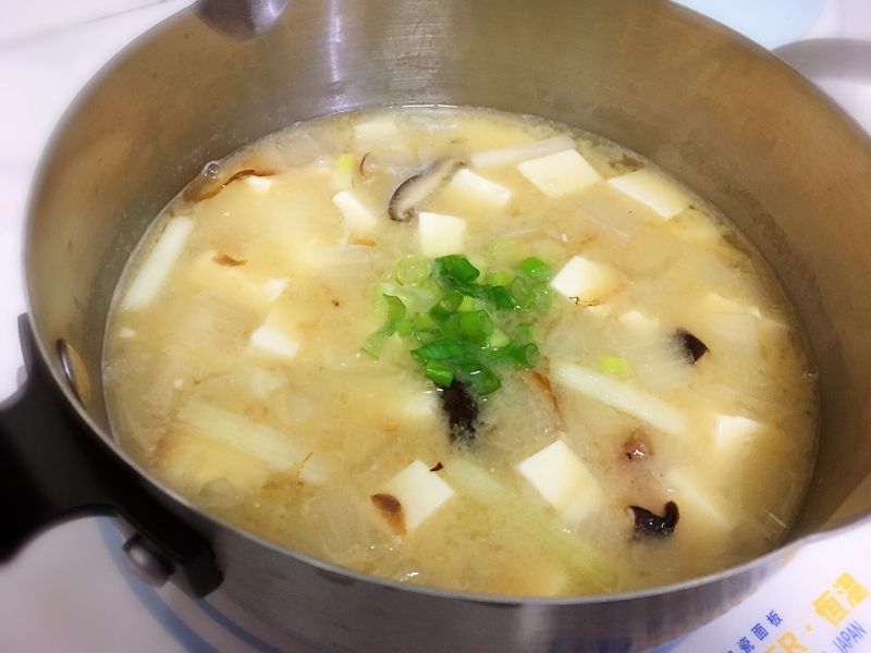 香菇豆腐味噌湯