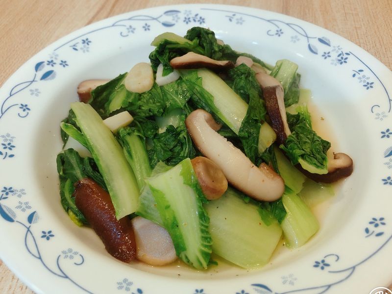 香菇炒白菜