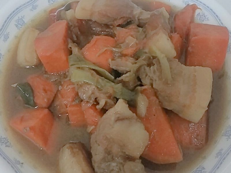 紅蘿蔔滷肉