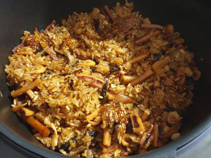 智慧萬用鍋之古早味油飯