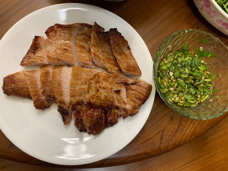 泰式嫩烤松阪豬（氣炸鍋/烤箱 皆可）