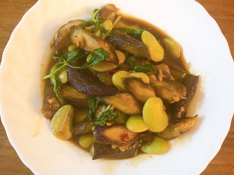 塔香茄豆