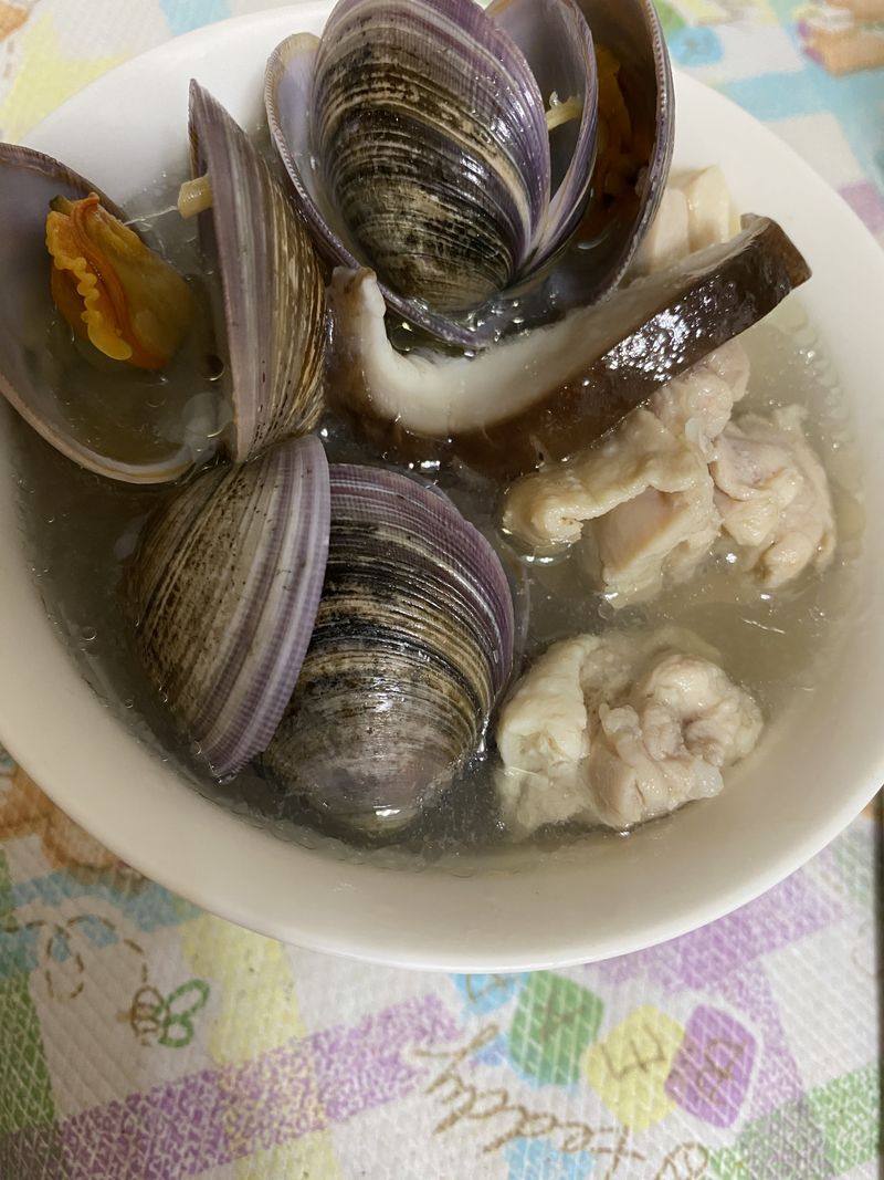 赤嘴香菇雞湯(增加免疫力)