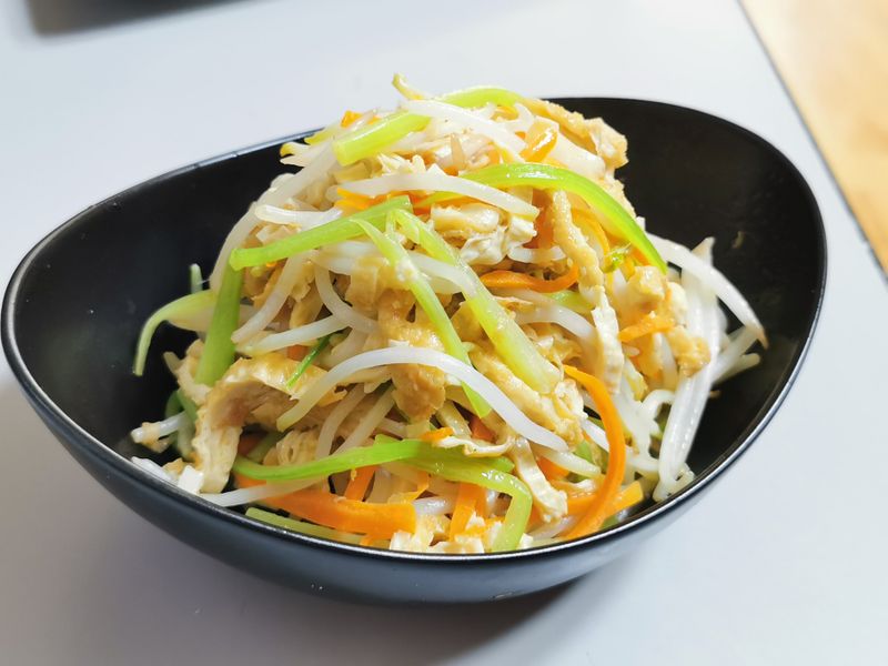 銀芽豆包絲