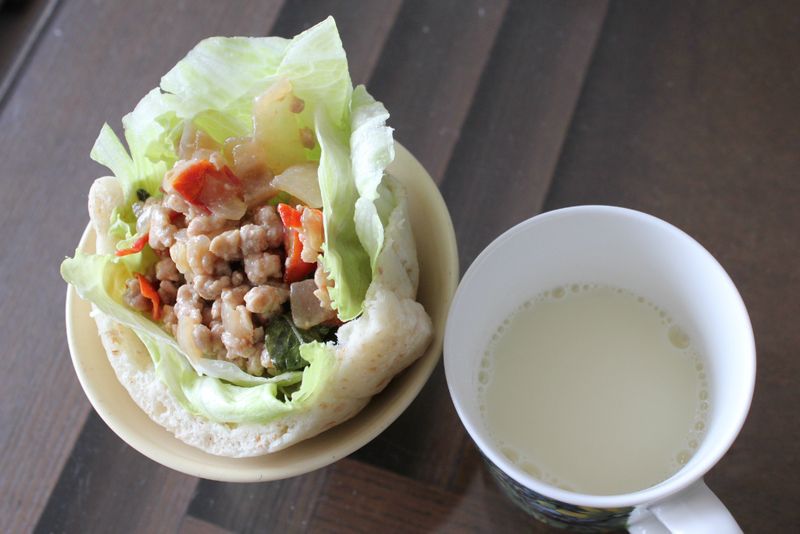 生菜豬肉絲口袋麵包