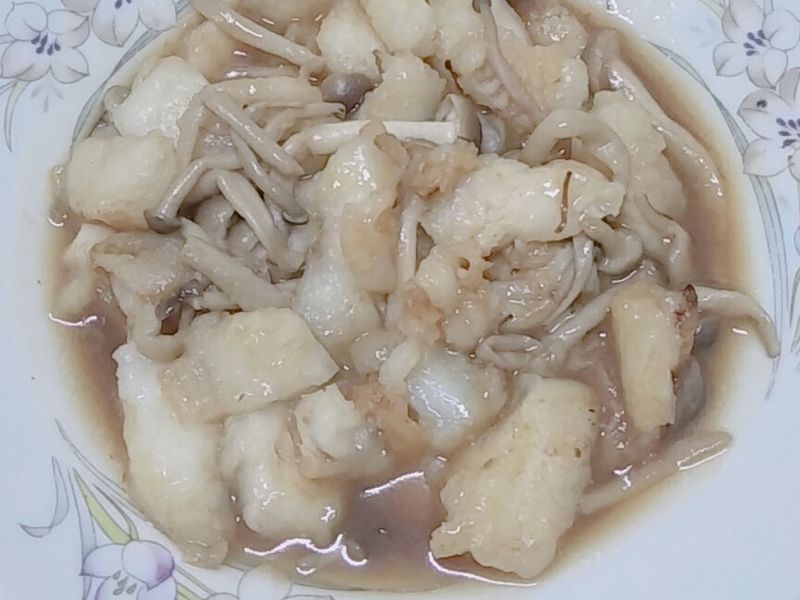 菇菇燴巴沙魚