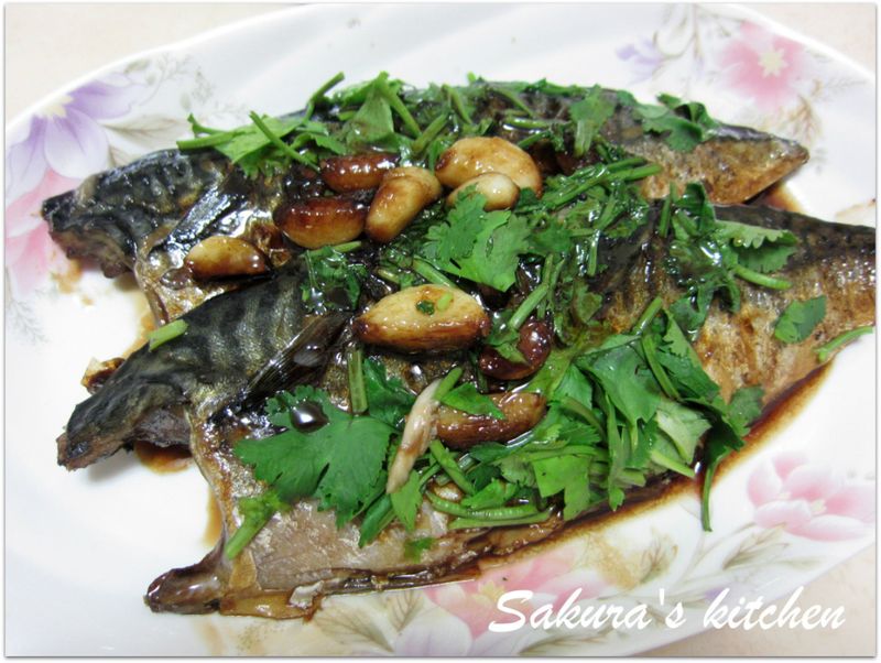 ♥我的手作料理♥蒜燒鹽鯖魚