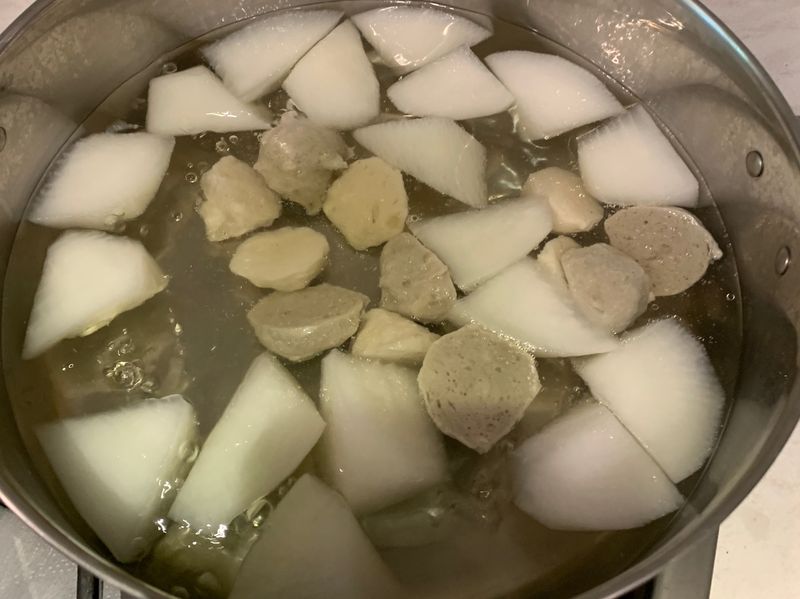 魚丸蘿蔔湯