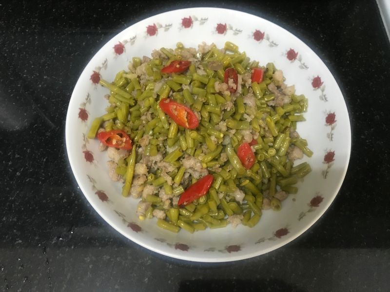 ♡酸豆炒肉末♡