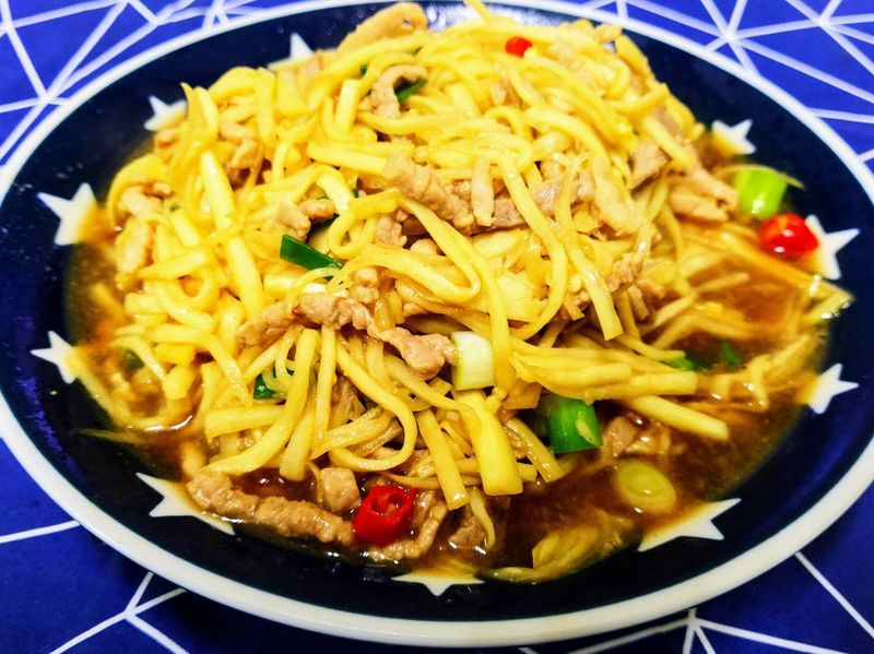 茭白筍炒肉絲