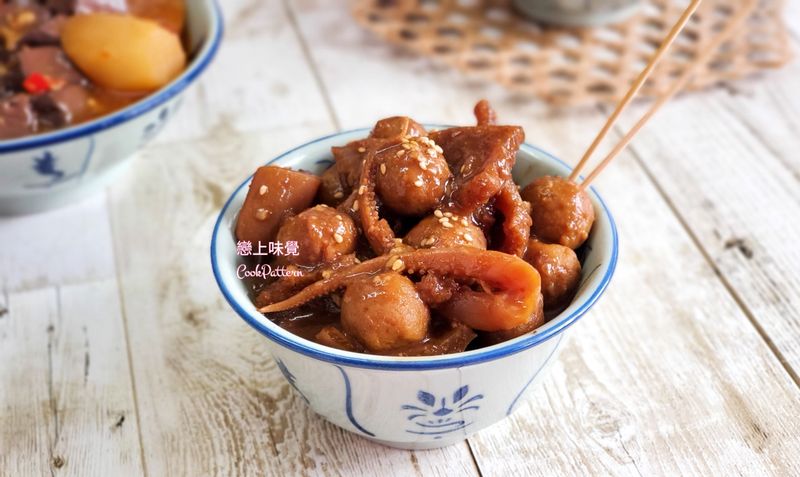 港式車仔麵--秘製豬皮魚蛋水魷