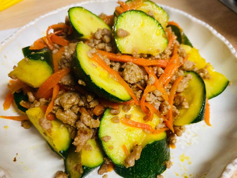 櫛瓜炒肉末