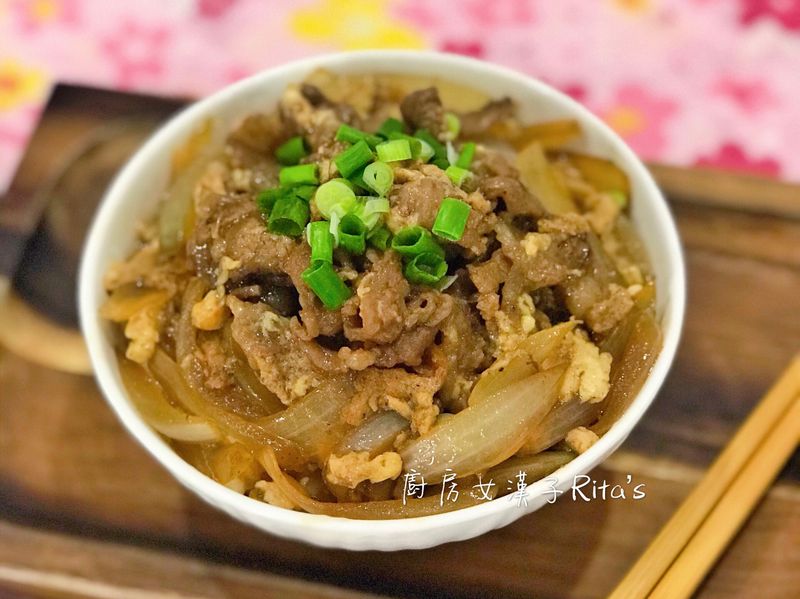牛丼蓋飯(壽喜燒牛肉)