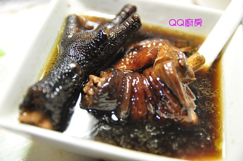 仙草燉雞湯