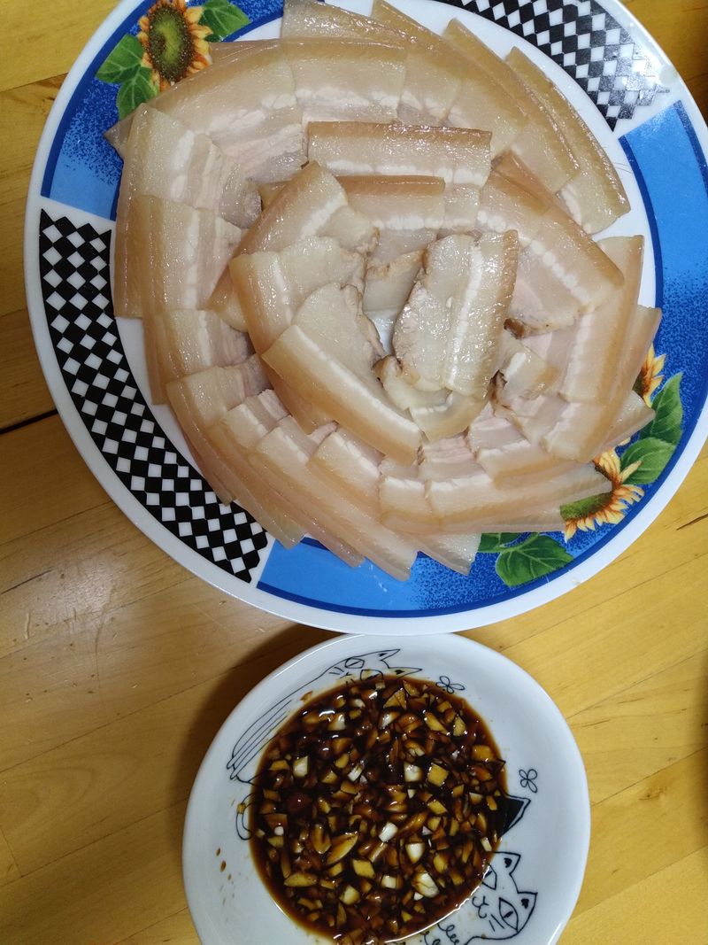 蒜泥白肉