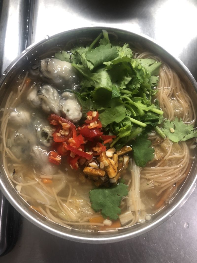 海蚵紅麵線