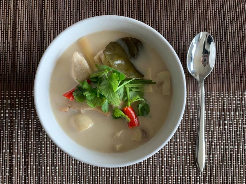 泰式椰汁雞湯(Tom Kha Gai)