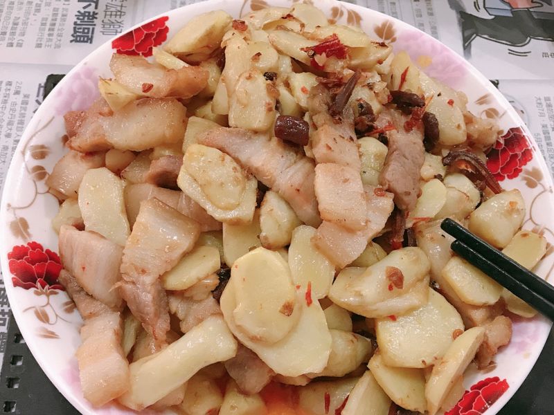 小魚乾干貝醬嫩薑炒肉絲