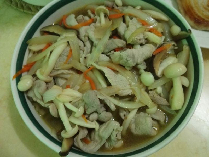 豬肉丼