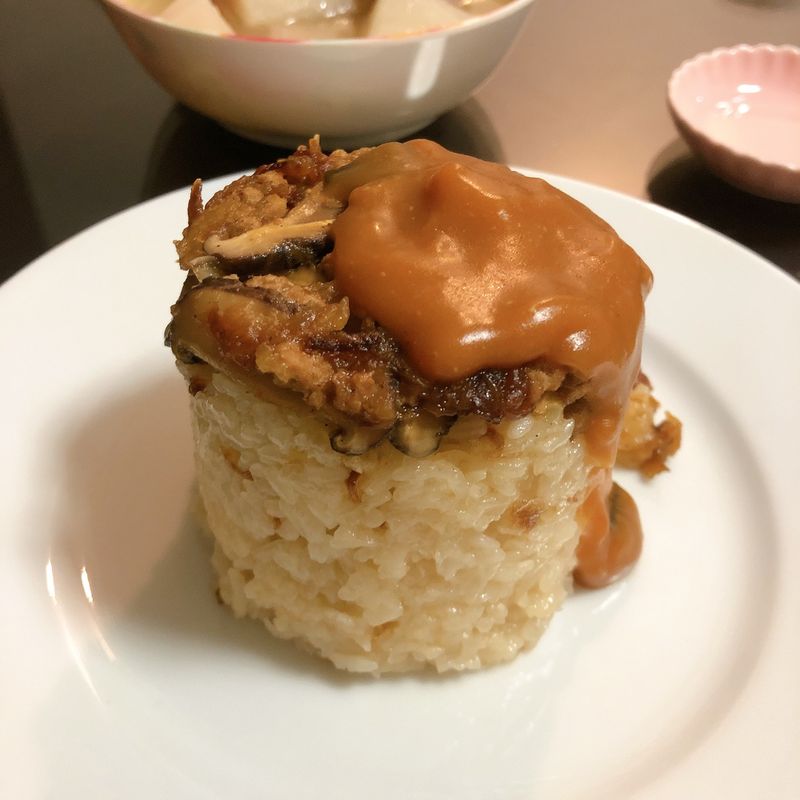 筒仔米糕(附醬汁)
