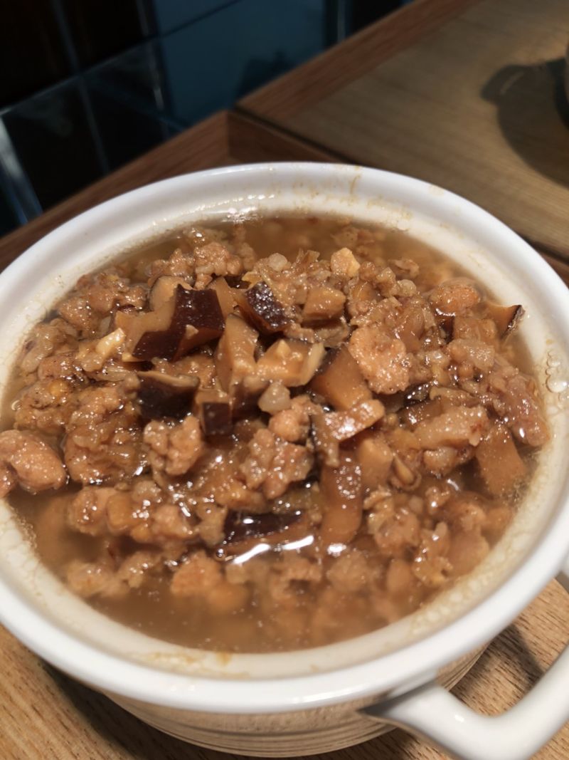 香菇肉燥飯