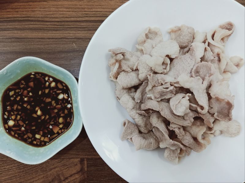 蒜泥白肉