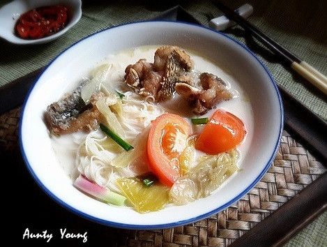 馬來西亞-魚頭米粉