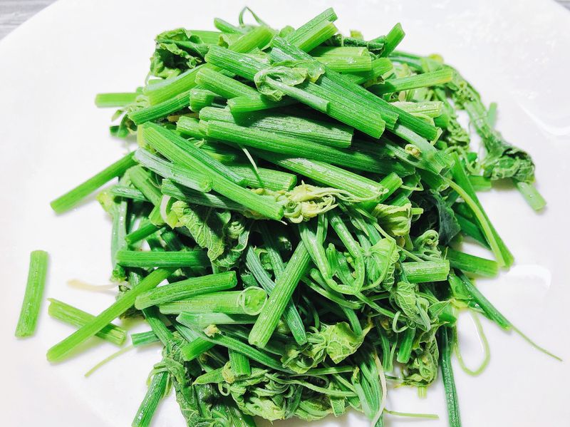 炒龍鬚菜