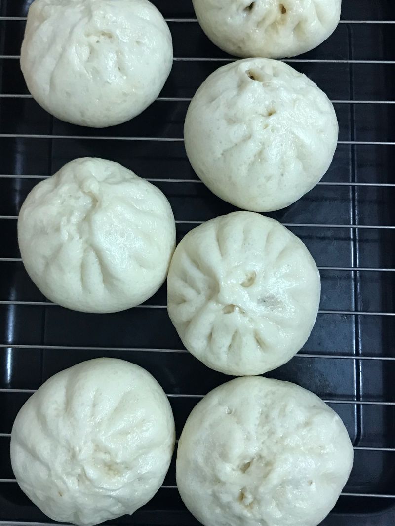 蔥肉包子