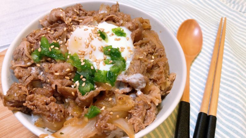 日式牛丼蓋飯