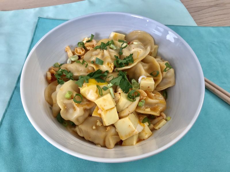 全聯食譜之爸爸回家做晚飯-韓式泡菜餃子鍋