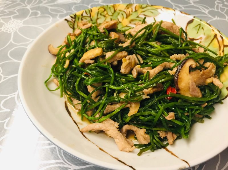 水蓮炒肉絲