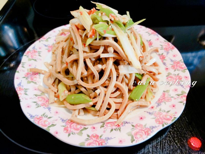 涼拌辣豆干絲