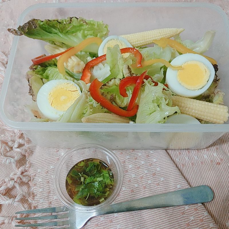 生菜蛋沙拉