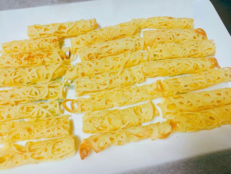 蕾絲蛋捲