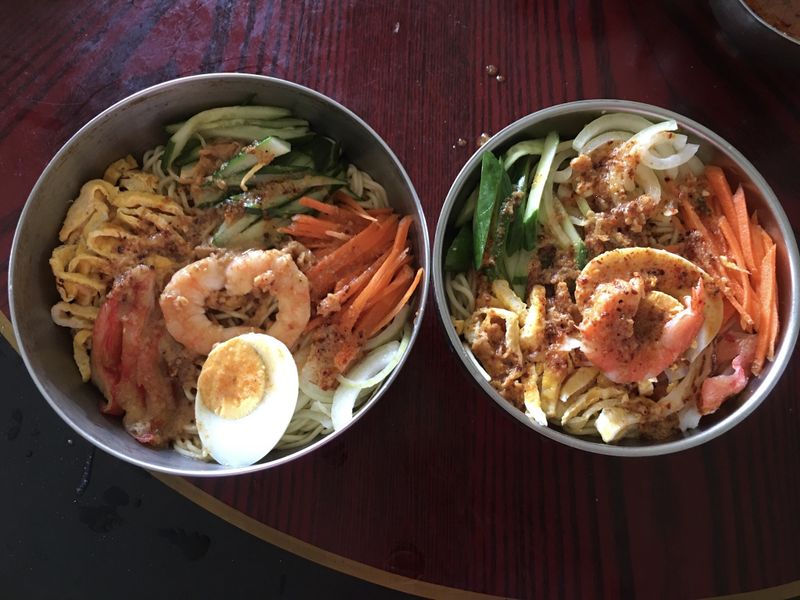 泰式麻辣涼麵