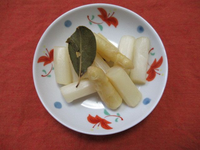 月桂香白蘆筍