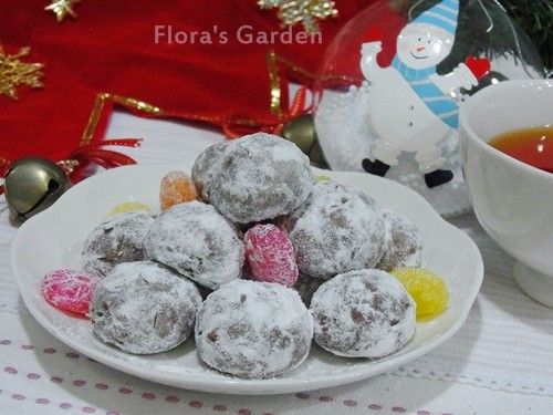 「金采耶誕」香酥好滋味-松子可可雪球