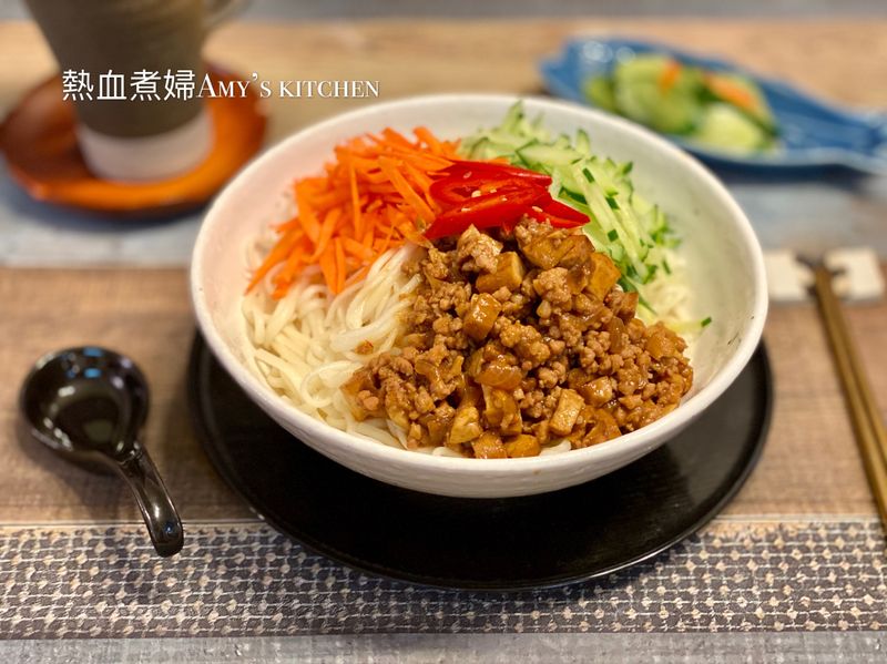 家常炸醬麵