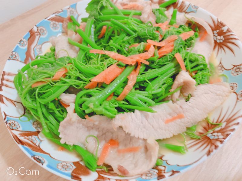 龍鬚菜炒松阪