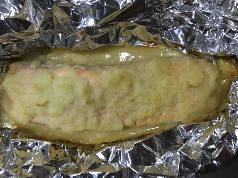 檸汁蒜泥烤鮭魚