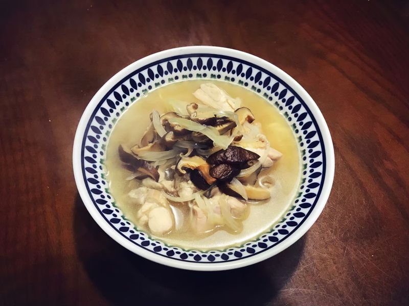 香菇雞湯麵