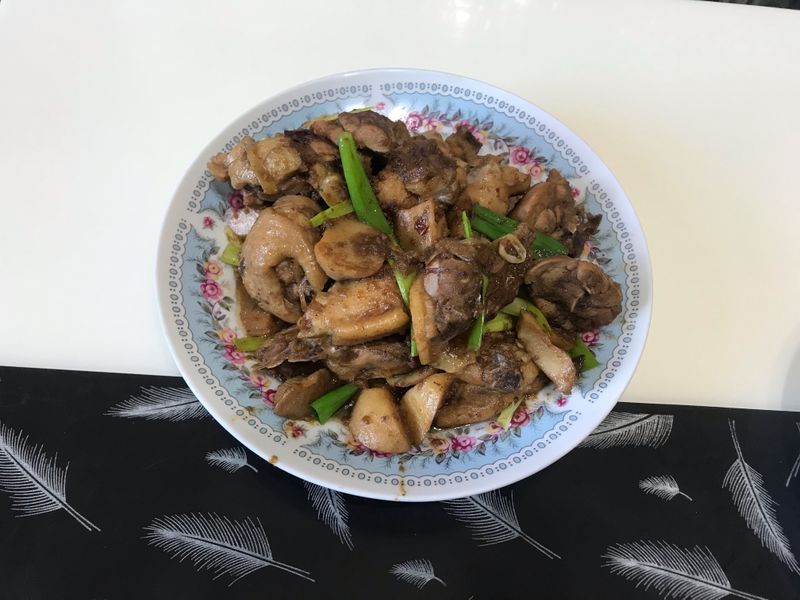 紅蔥醬燒雞