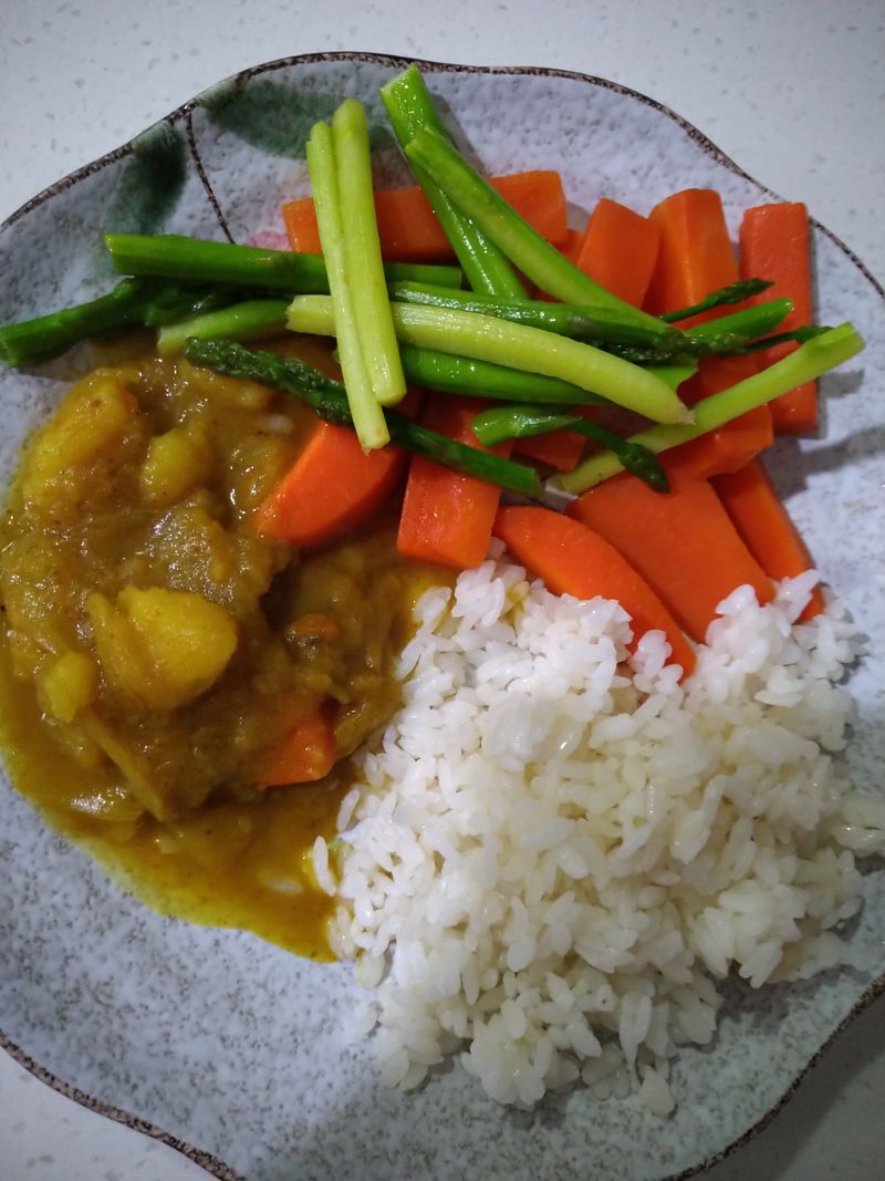 咖哩牛腱飯