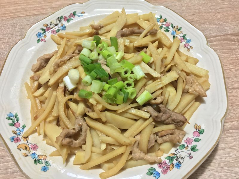綠竹筍炒肉絲
