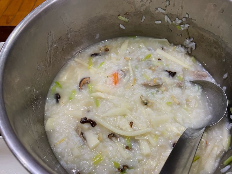 鹹稀飯
