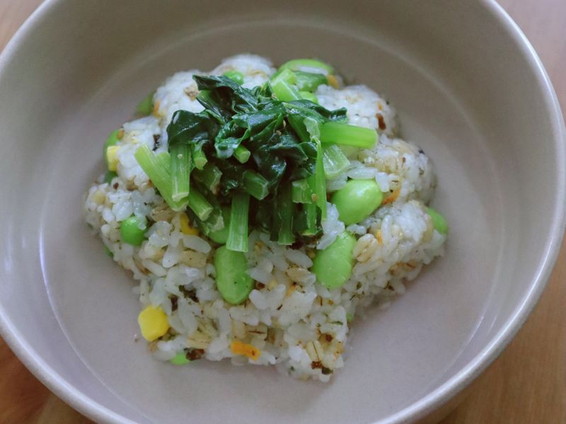 毛豆香鬆拌飯
