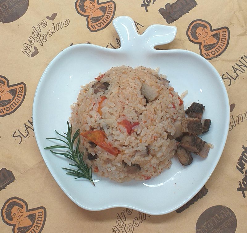 番茄五花鹹豬肉飯(我媽媽五花鹹豬肉)